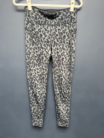 Sweaty Betty zero gravity leggings medium full