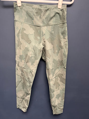 Sweaty Betty power leggings small 7/8 green camo
