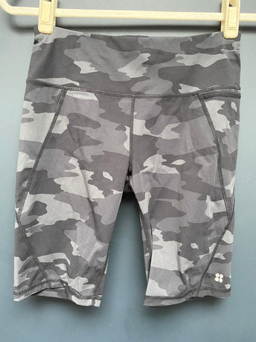 Sweaty Betty camo power shorts small 9inch
