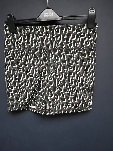 Sweaty Betty power shorts medium 6inch