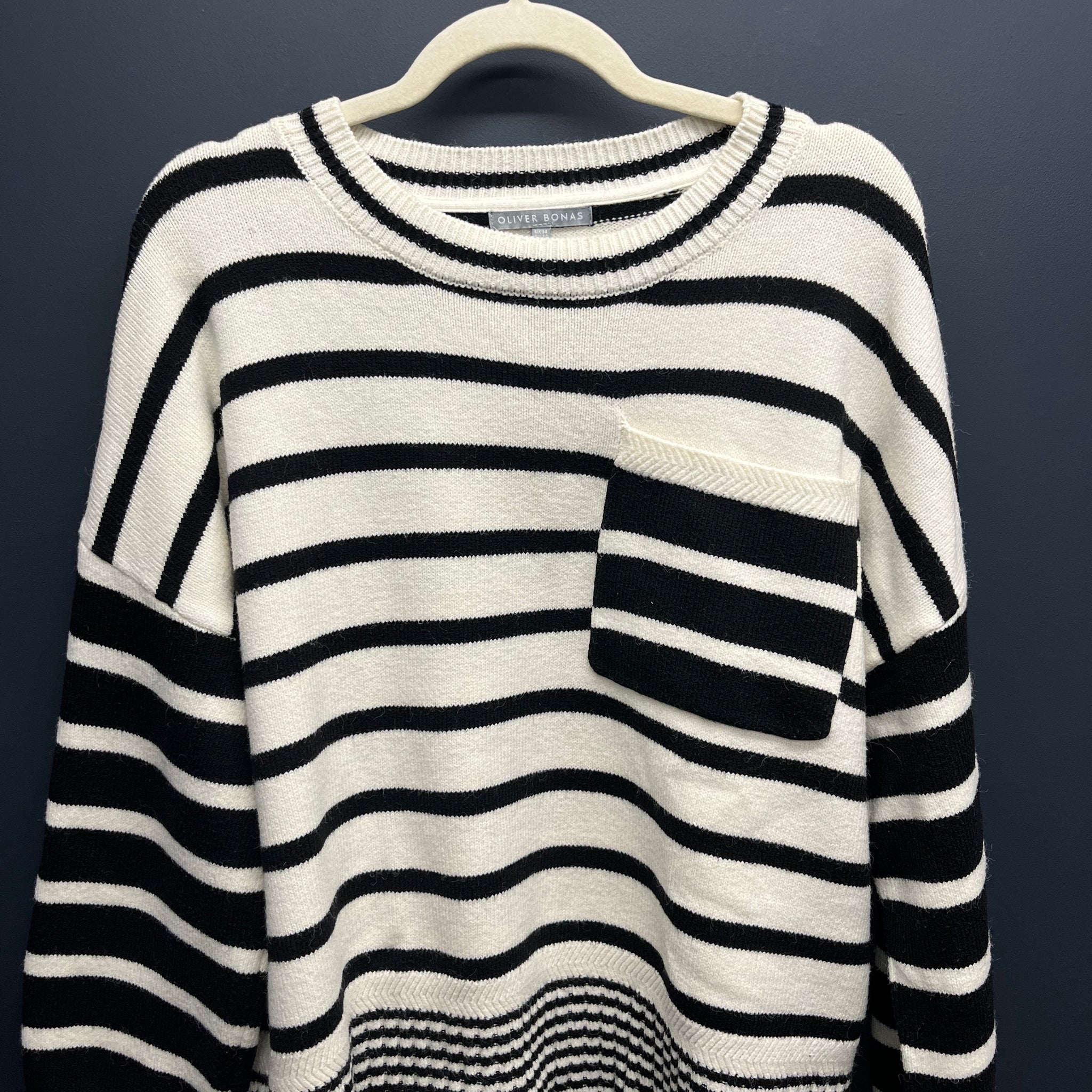 Oliver bonas jumper 14