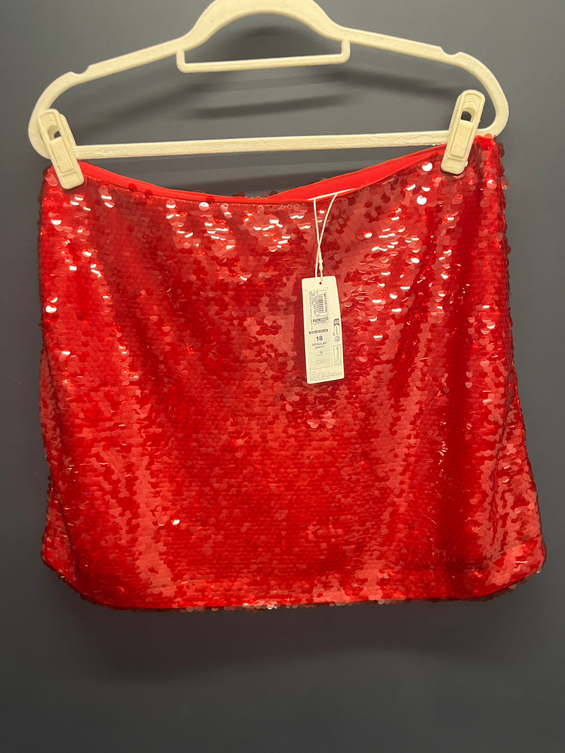 New Marks & Spencer’s Red sequin skirt 18 regular
