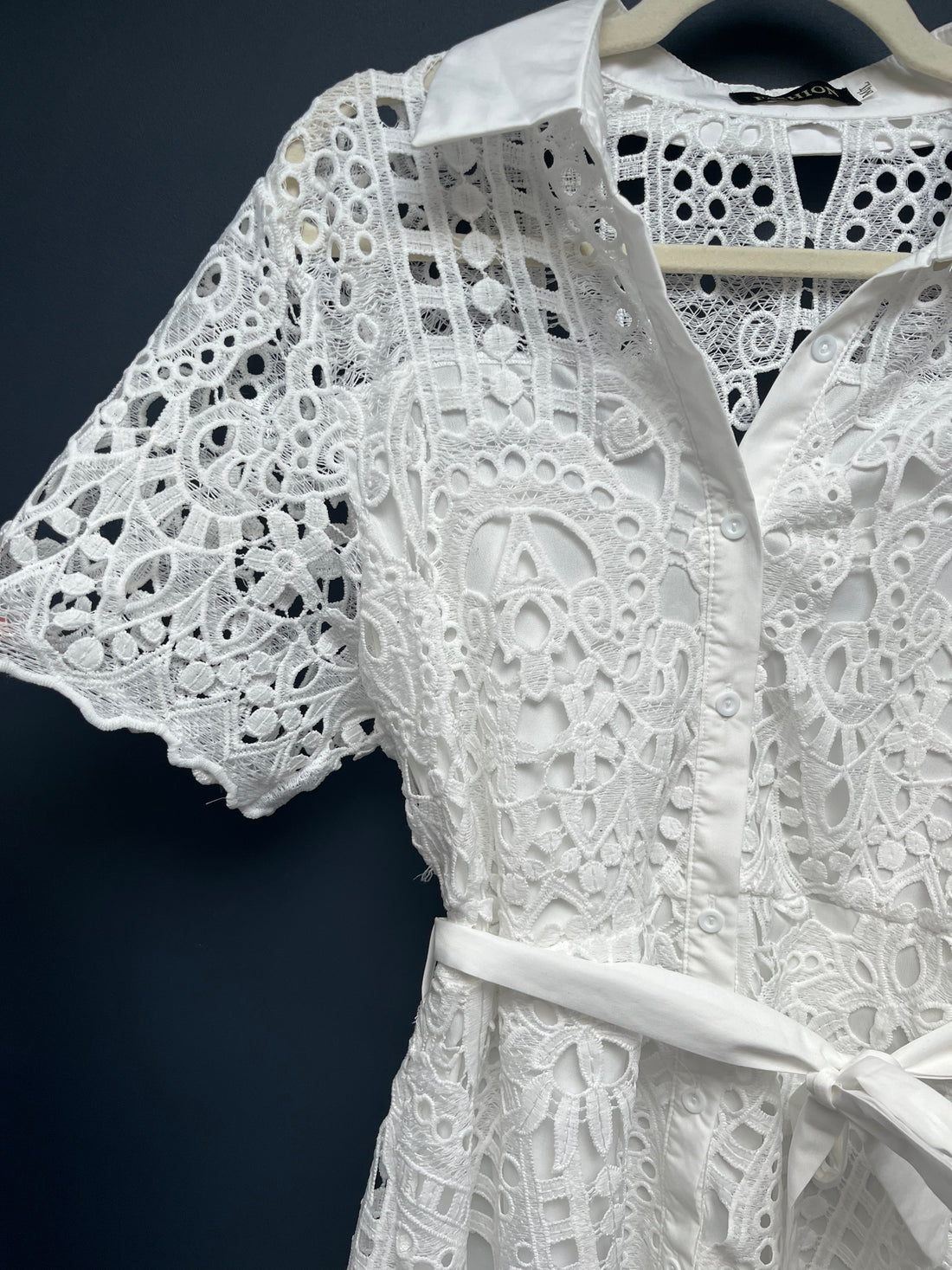 Fashion white lace dress 12-14
