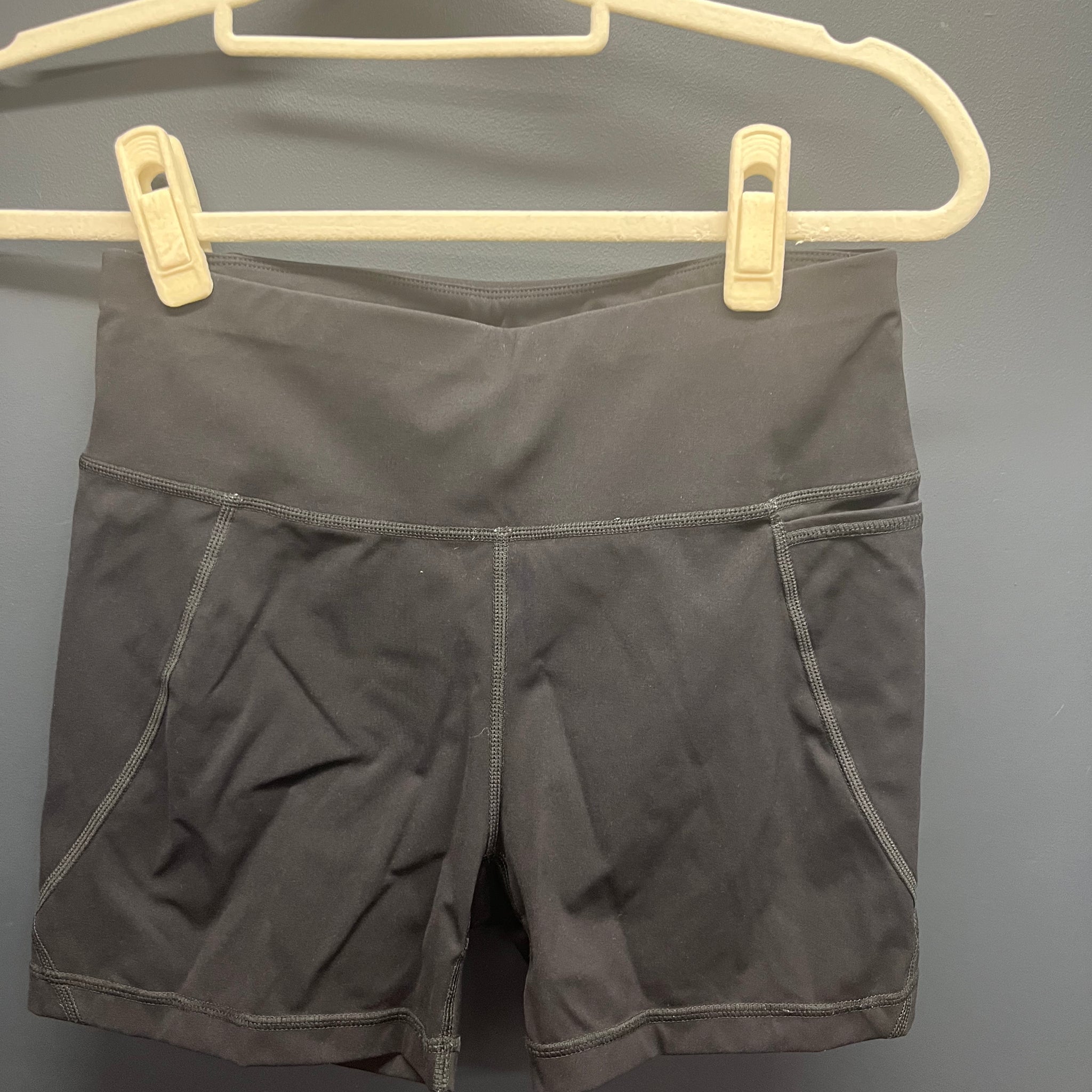 Sweaty Betty black power shorts small 4inch