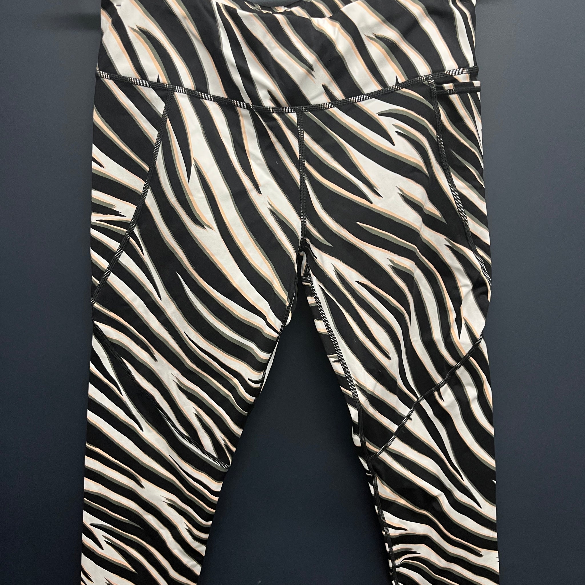 Sweaty Betty power leggings large 7/8