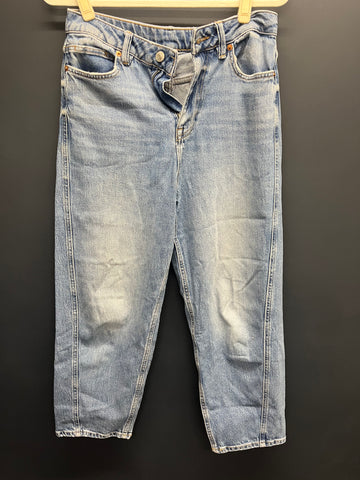 Marks & Spencer’s carrot jeans 10 regular