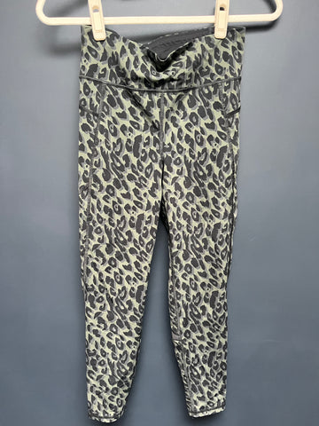 Sweaty Betty zero gravity leggings small 7/8