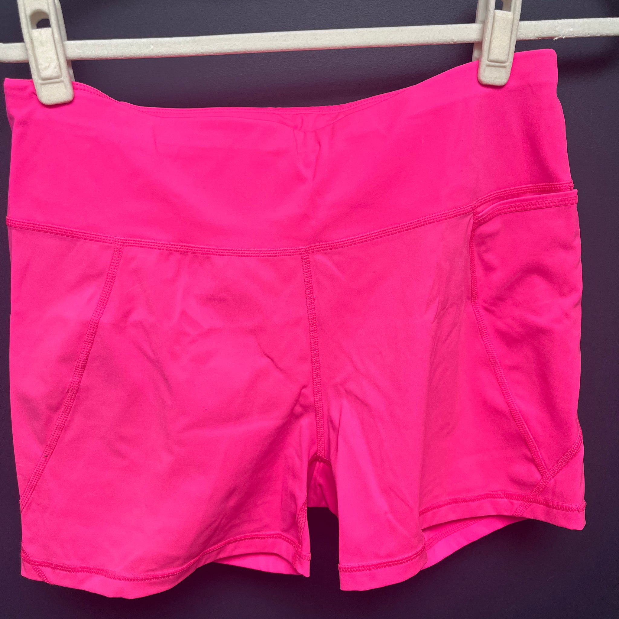 Sweaty Betty power shorts large 4inch