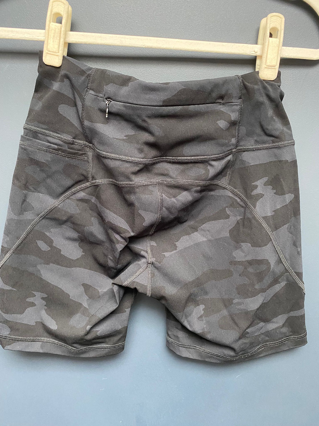 Sweaty Betty power shorts small 6inch