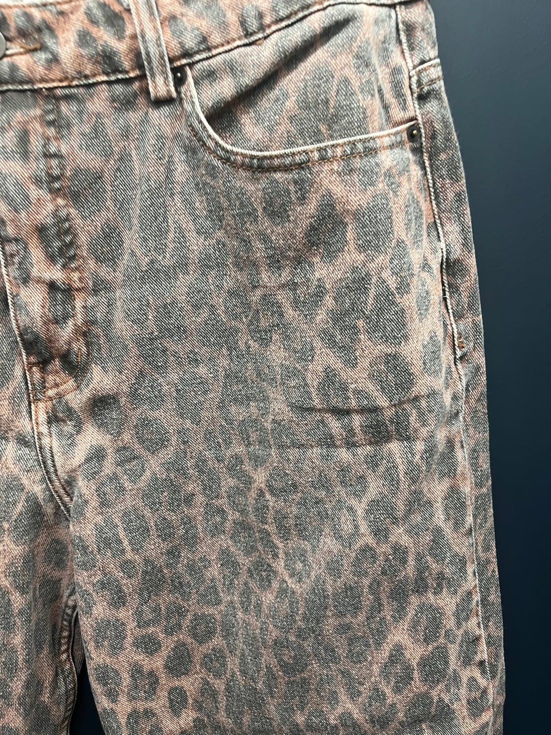 Hush wide leg leopard jeans 14 short