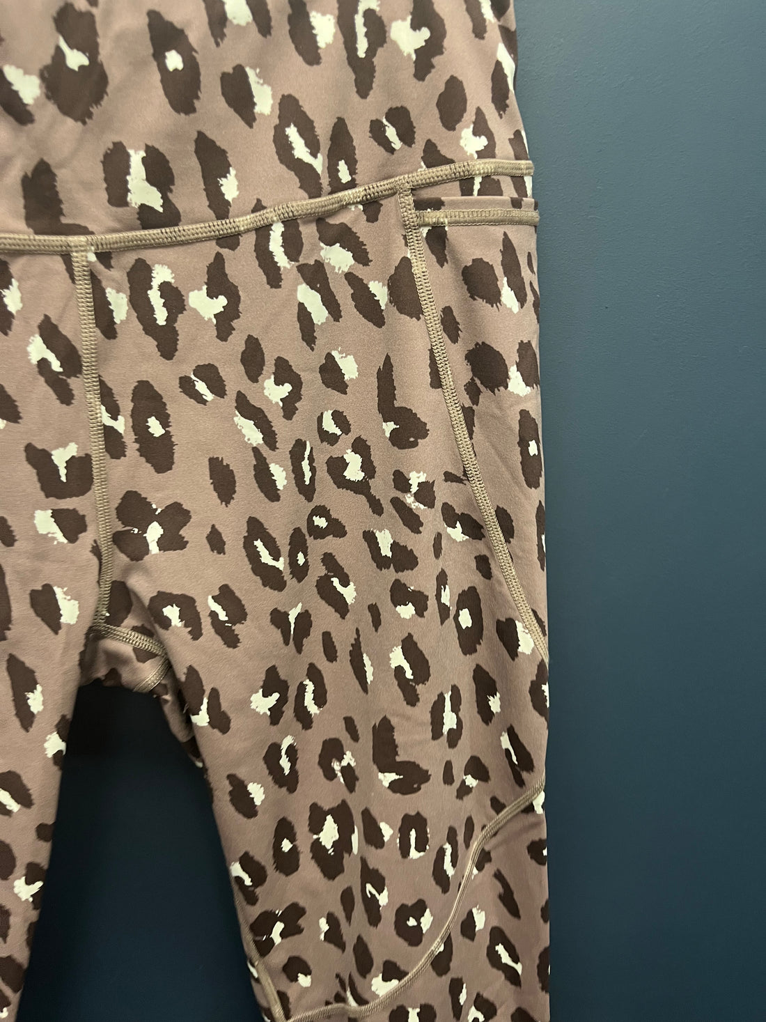 Sweaty Betty brown cheetah power leggings XLarge 7/8