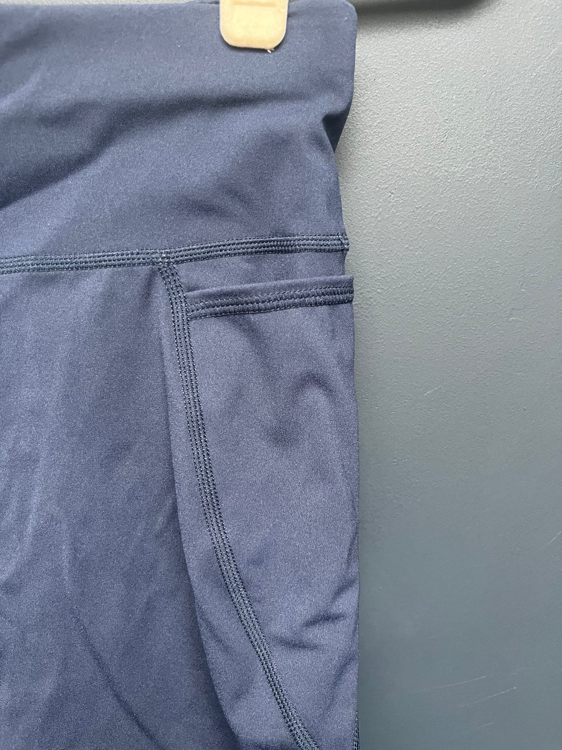 Sweaty Betty navy power shorts small 6inch