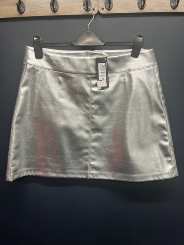New Marks & Spencer’s silver skirt 16