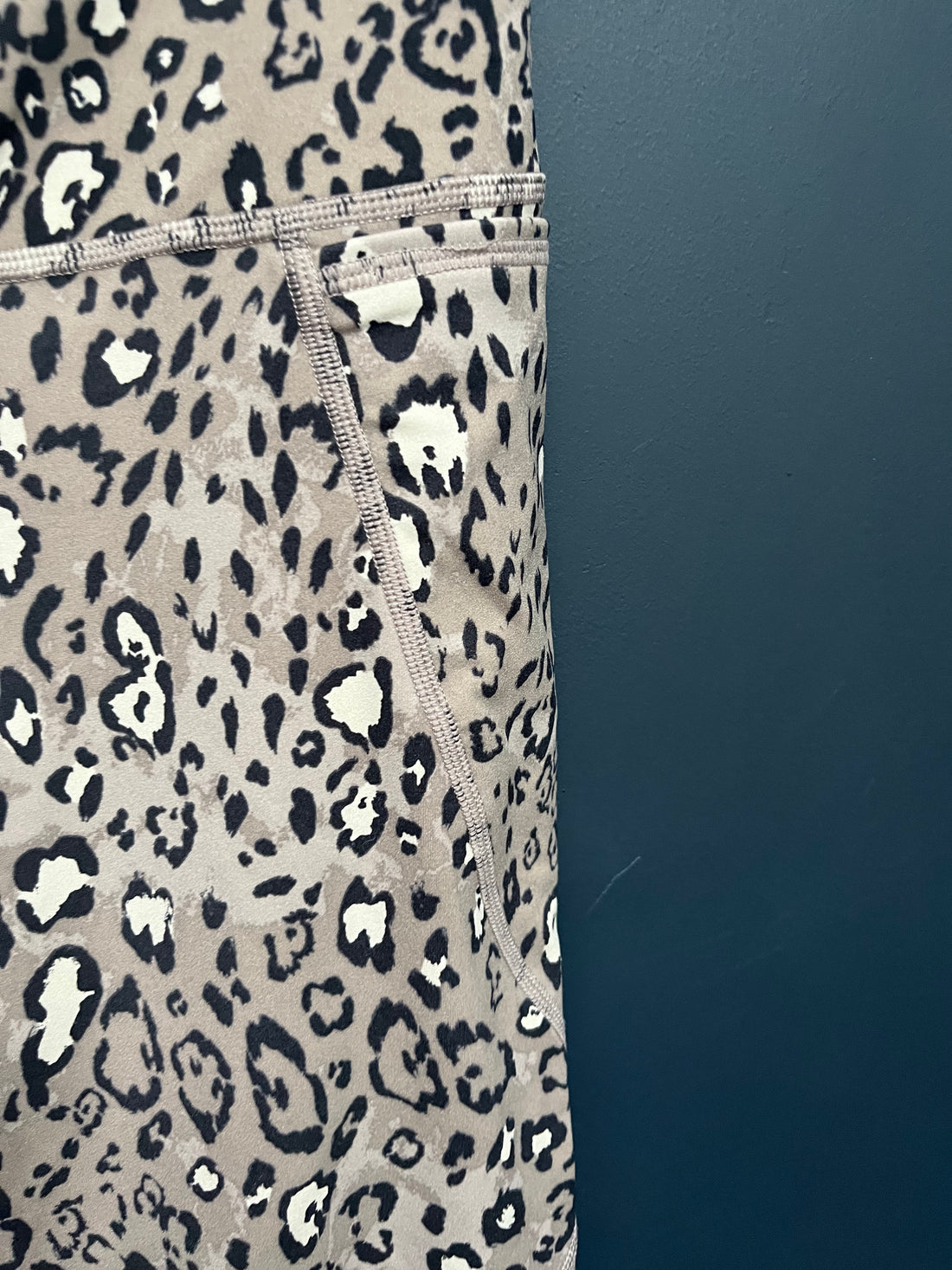 Sweaty Betty power leggings small 7/8