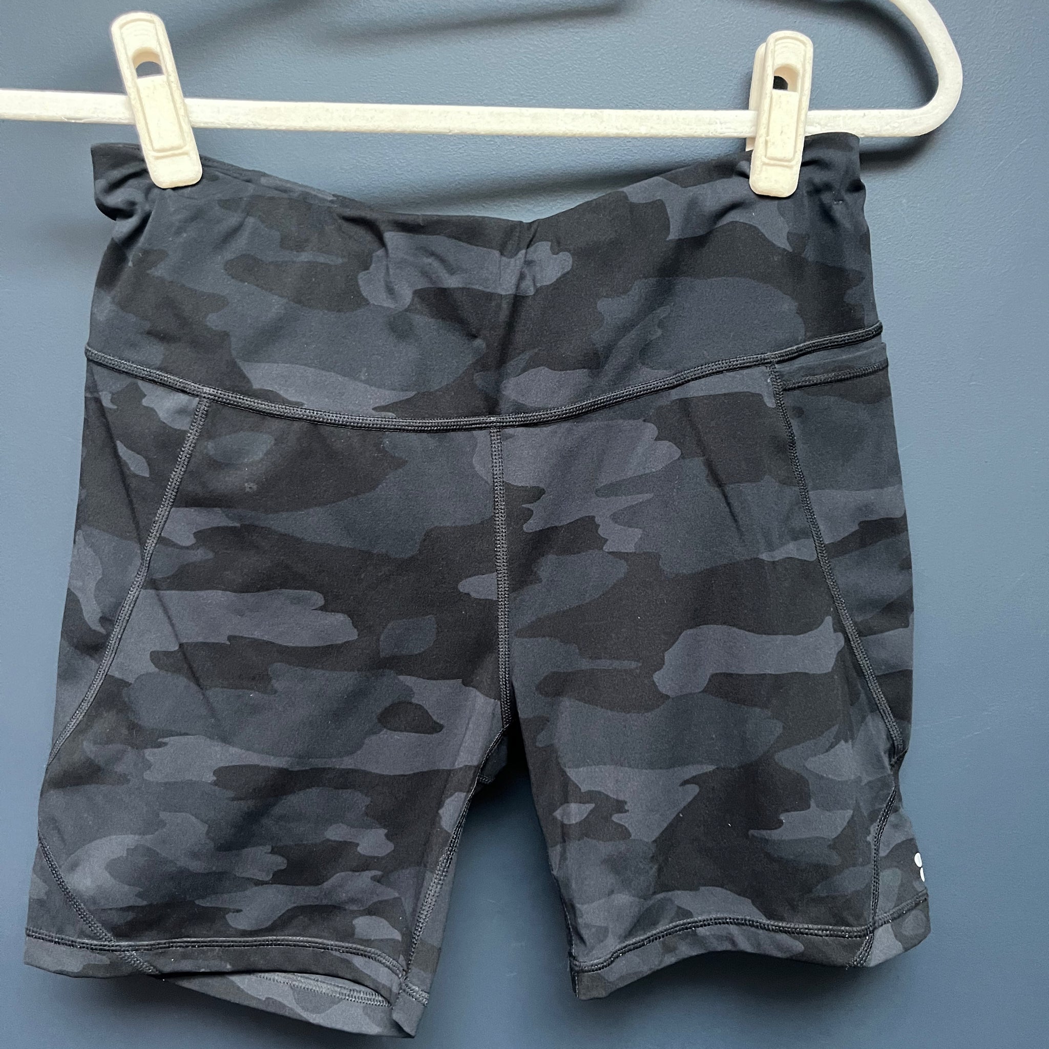 Sweaty Betty power shorts large 6inch